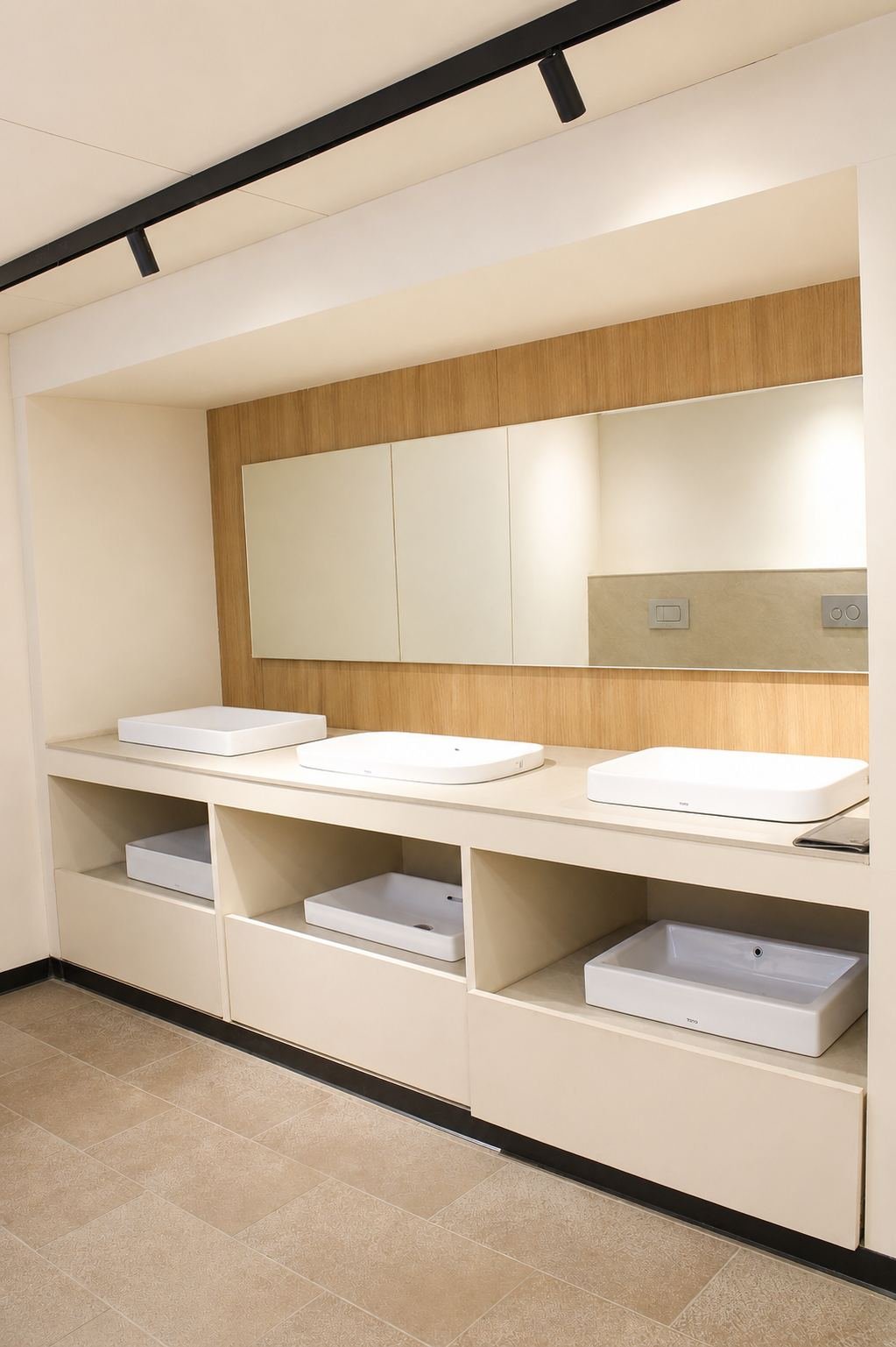 TOTO wash basin display, Aaditya Bath Legacy showroom basement, Jaipur
